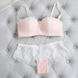 Комплект нижнего белья